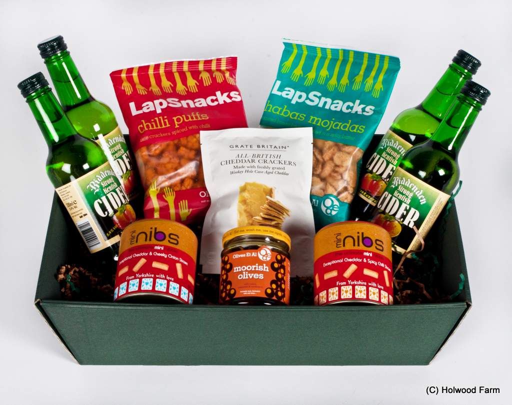 Holwood Farm Hamper - Cider and snacks